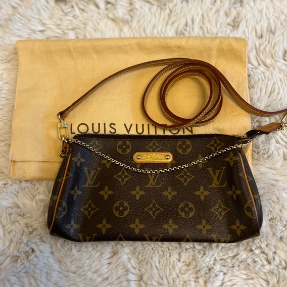 Louis Vuitton Eva Clutch - Picture 1 of 14